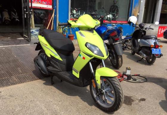 怎样正确的充电才能不损伤电池,掌握正确的充电方式延长电池寿命