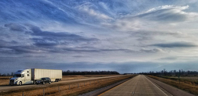 在美国开卡车能干什么,怎么去美国合法开卡车