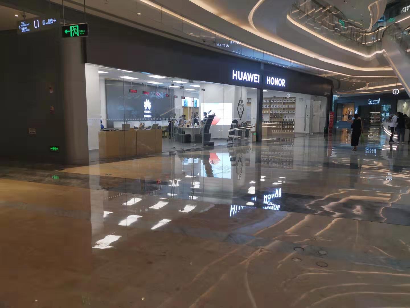 mate20pro曲面屏手机贴什么膜最好,华为mate20pro曲面屏怎么贴膜