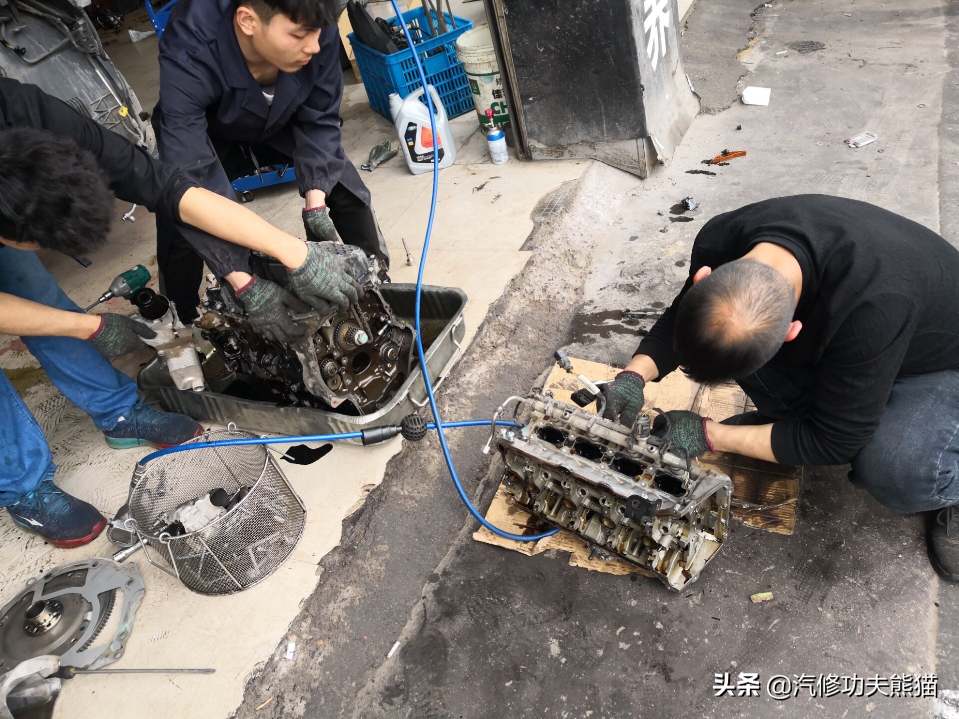 奥迪第三代ea888怎么还烧机油,奥迪的三代ea888烧机油吗