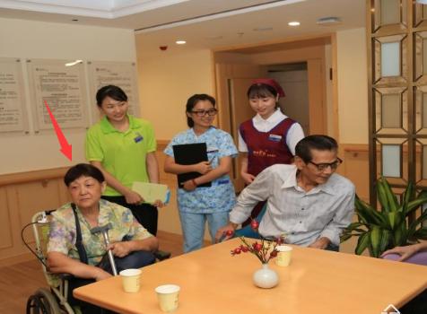 外来媳妇本地郎康家媳妇今昔对比,康家外来媳妇本地郎