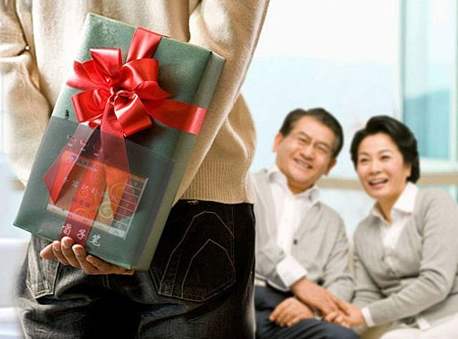 父母太过于唠叨的解决办法,父母总是唠叨