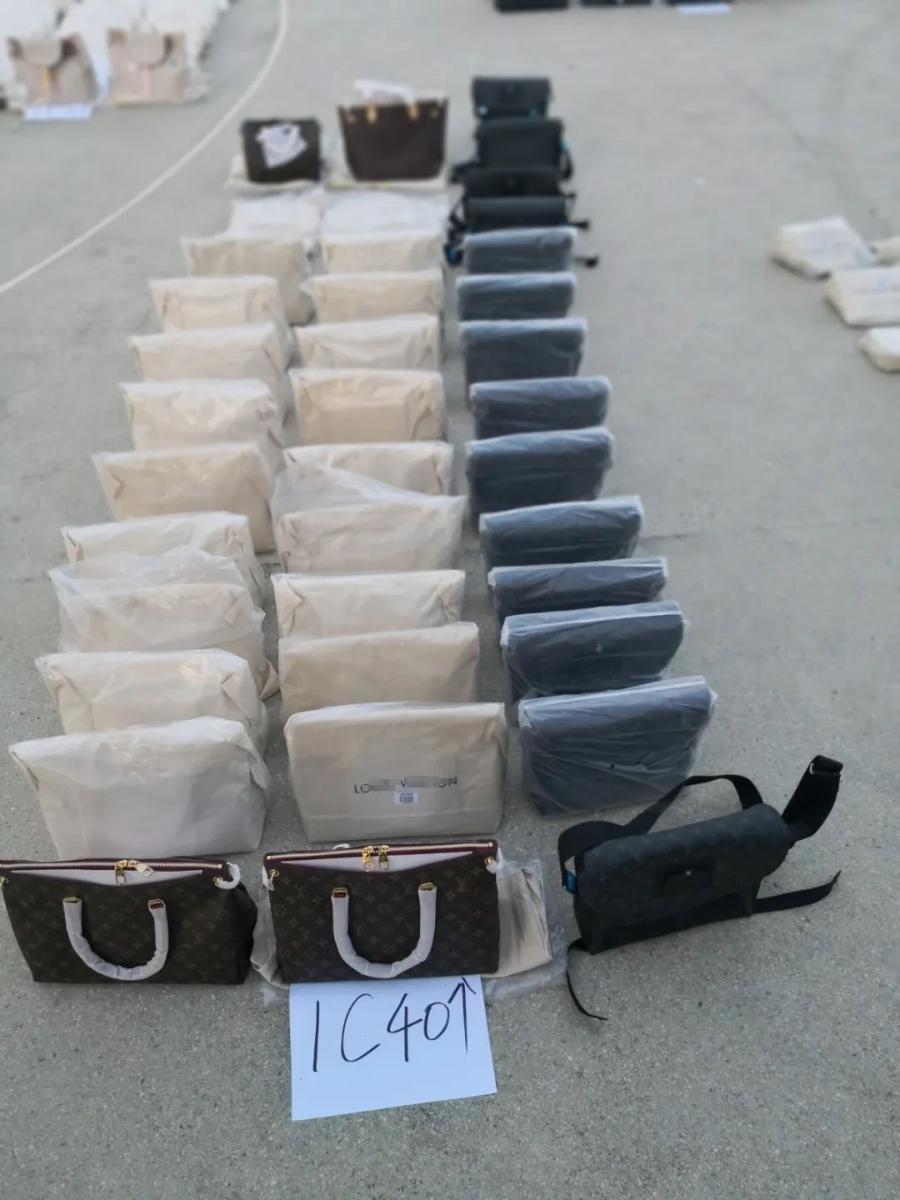 鍋囧亣鐪熺湡涓嶅繀鍦ㄦ剰,鐪熺湡鍋囧亣鐪熷亣闂