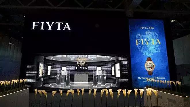 如何在冬天露出自己的手表,根据自己的手腕如何选择腕表