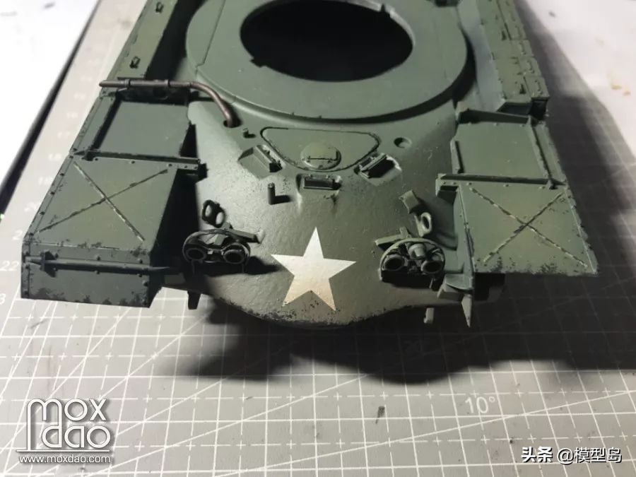 t34-85中型坦克模型,现代1:35主战坦克模型