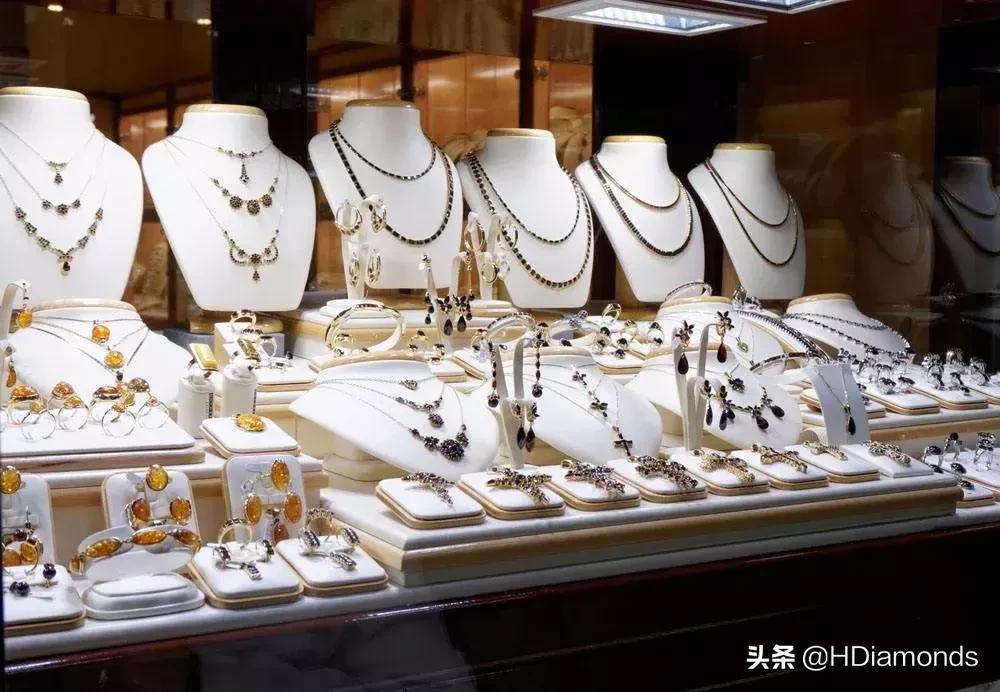 央视打假珠宝奸商——3大*局骗**，4种小伎俩，提醒消费者谨慎购买