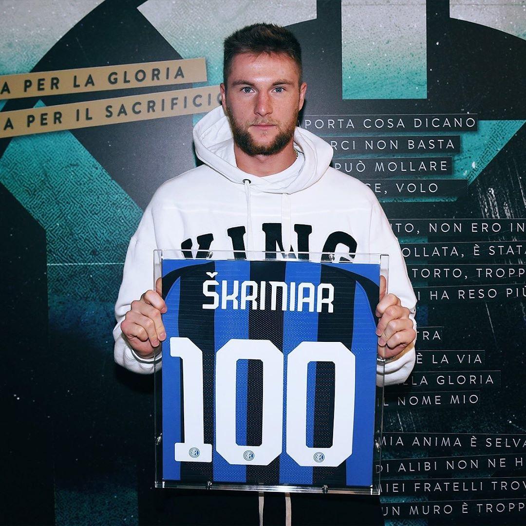 英超争冠悬念渐明朗,英超终极之夜曼城让2追3逆转夺冠