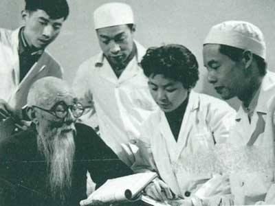 国医薛伯寿视频,薛伯寿谈清肺解毒汤