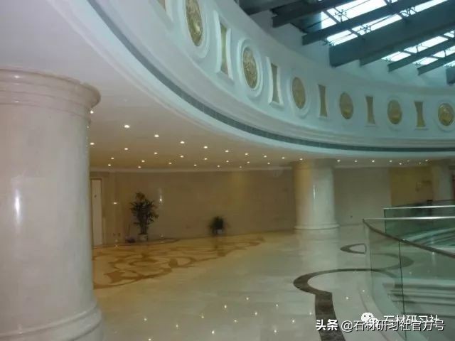 豪宅用的高级天然大理石,别墅铺什么颜色大理石档次最高