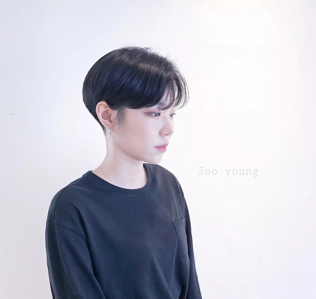 中长发锁骨发烫发中卷,初恋锁骨发中长发烫发