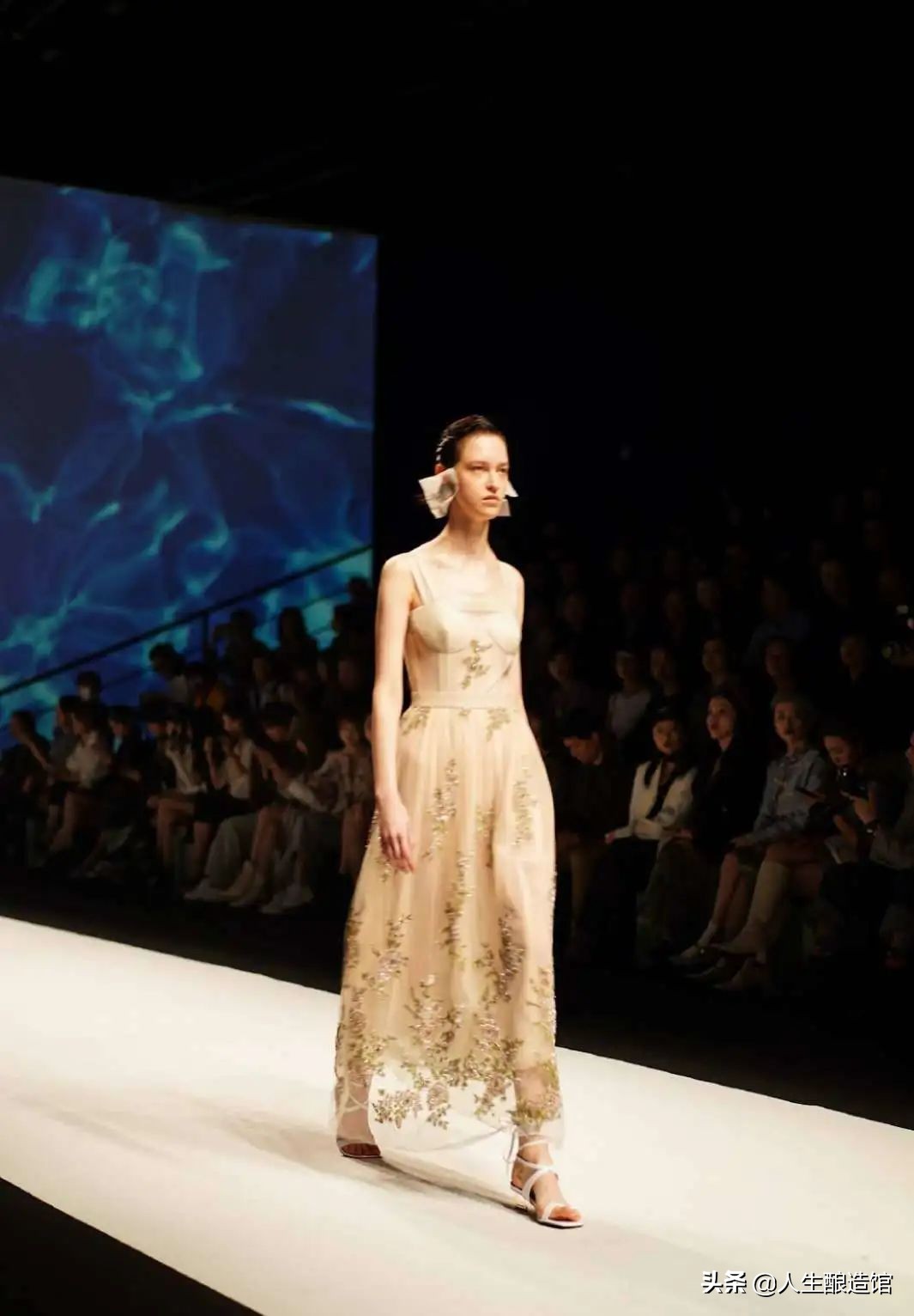 纸醉金迷在魔都,纸醉金迷的上海魔都