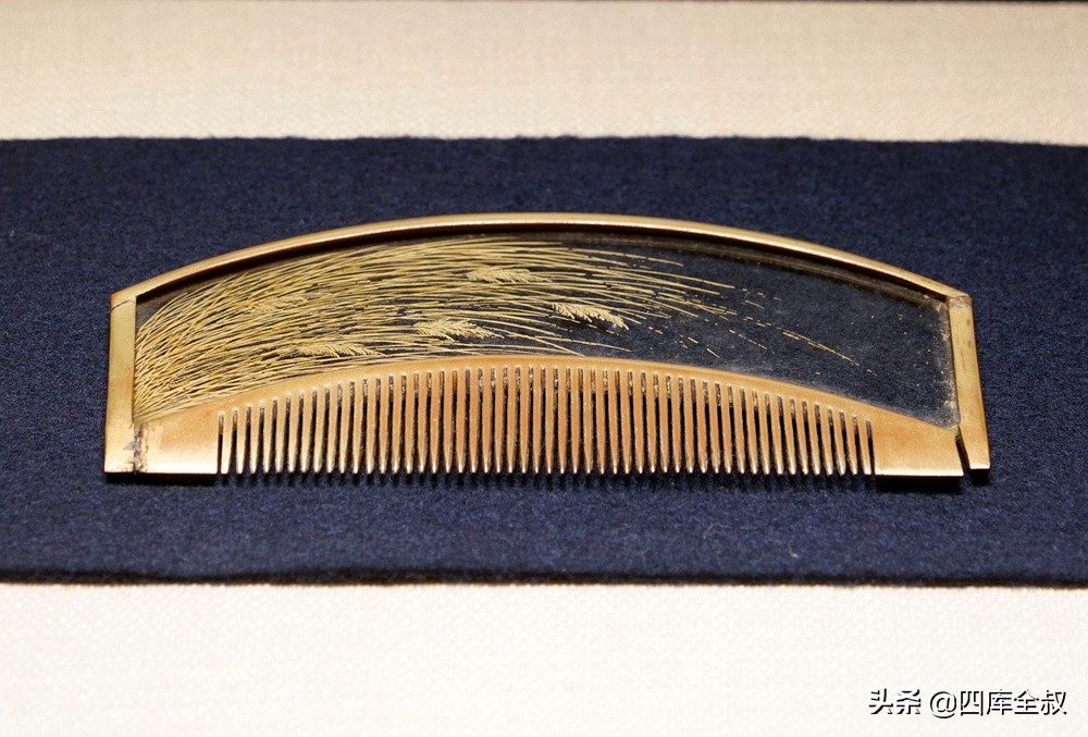 日本江户时代上层社会的冠饰风格,18世纪日本江户盛行配饰