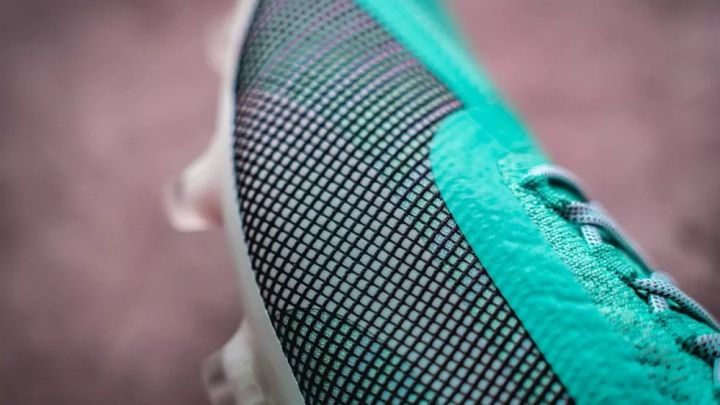 adidas保暖衣,adidas防寒鞋