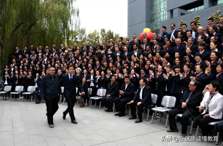 乌鲁木齐101中学1000米,乌鲁木齐101中学有分校