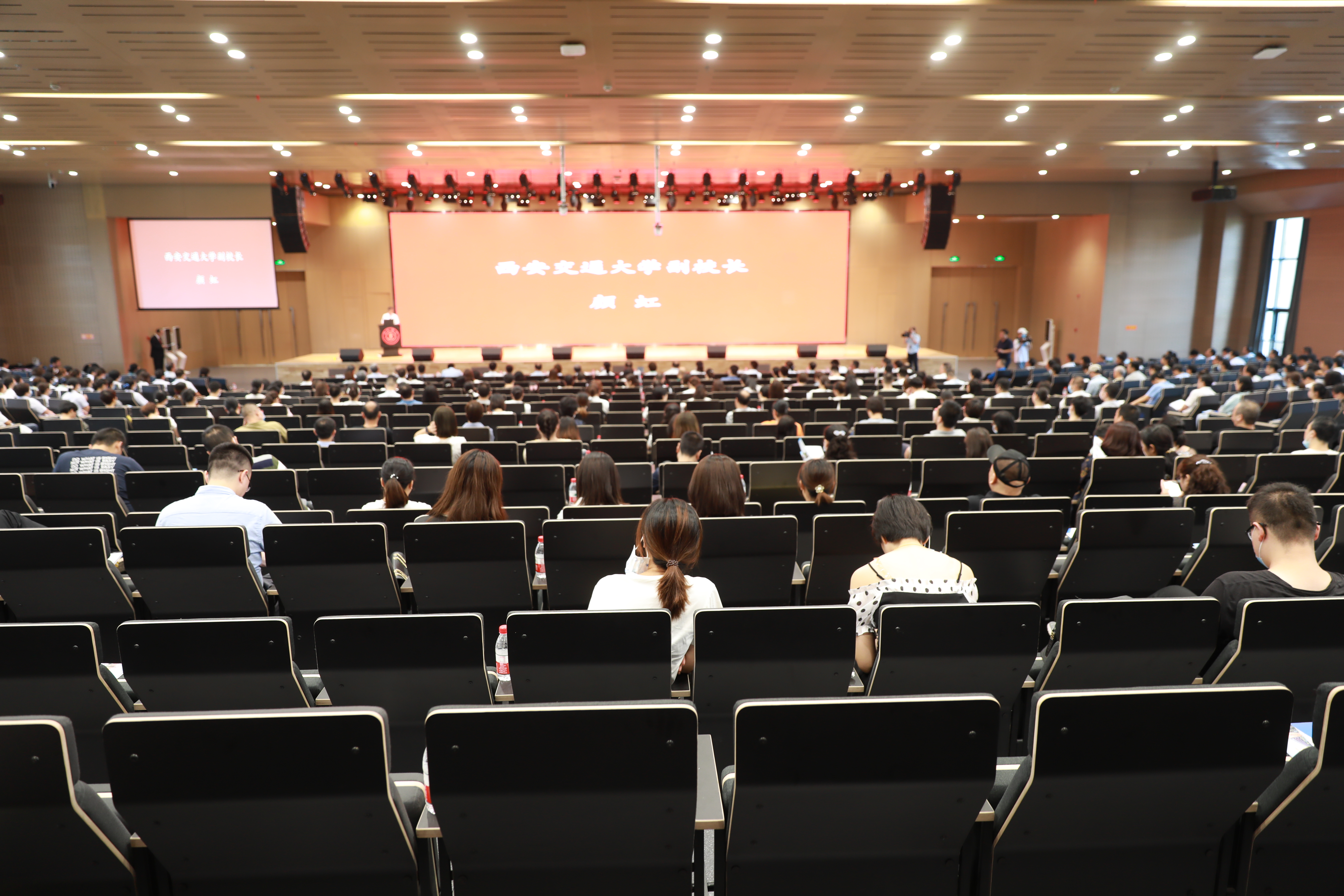 硬核“交二方案”彰显交大力量西安交通大学科技抗疫成果展示与交流会成功举办