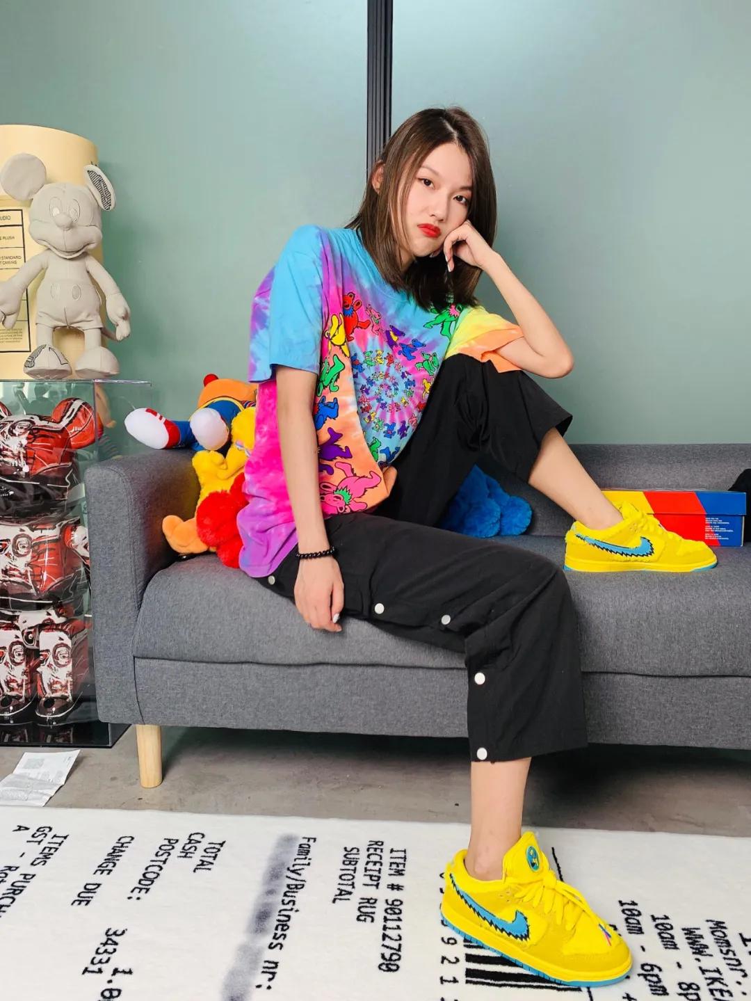 穿搭跟风学生党,穿搭不要盲目的去跟风