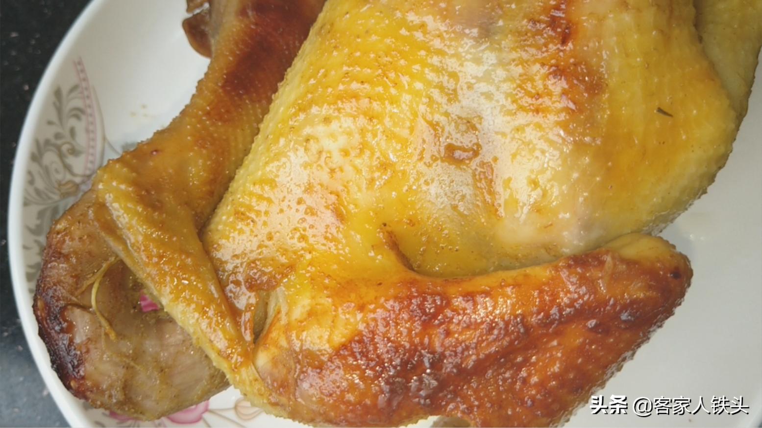 客家正宗盐焗鸡做法,正宗客家盐焗鸡的做法步骤