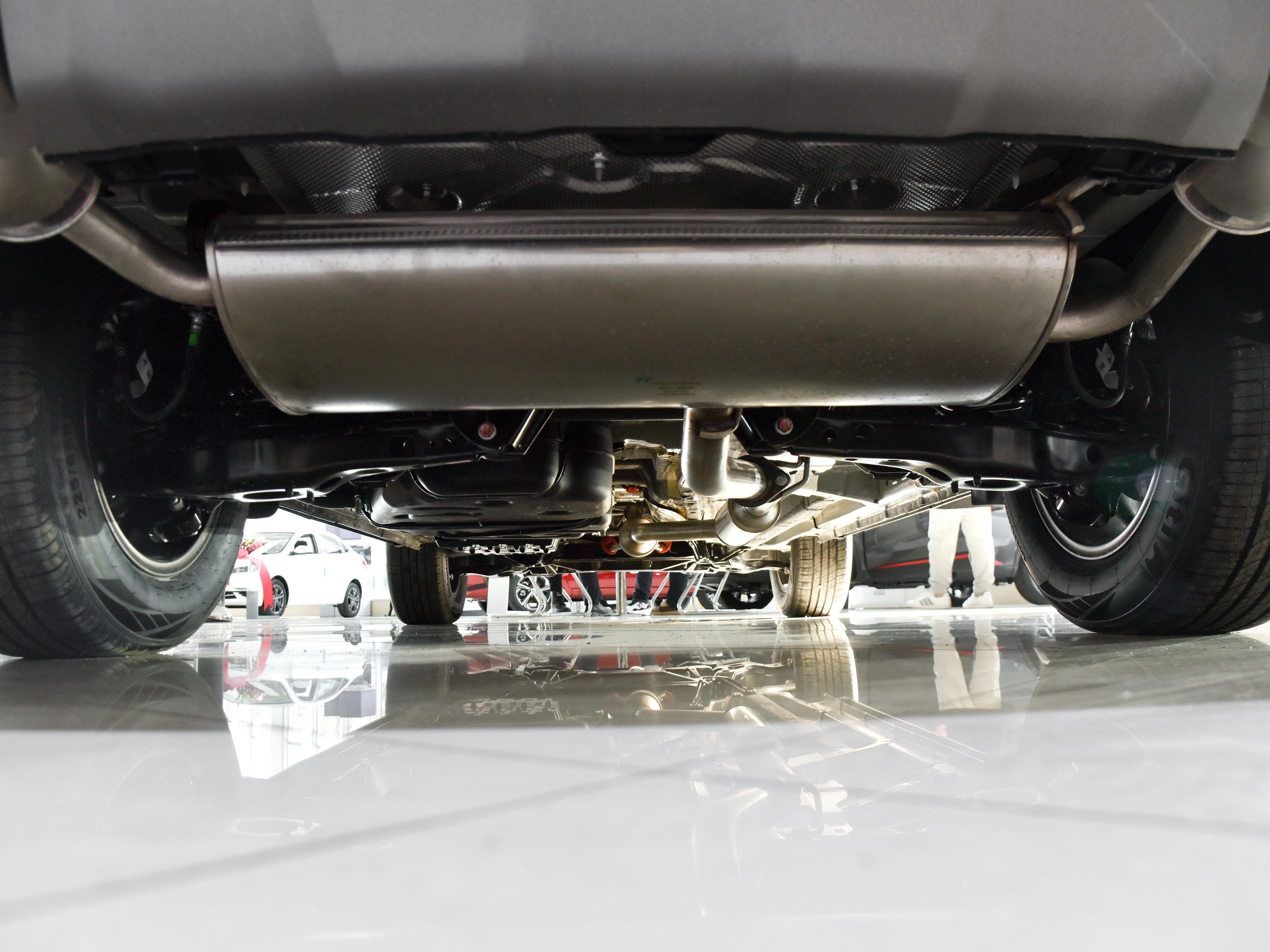 外观好看舒适动力强跑高速稳的suv,新款长安cs75哪一款最值得购买