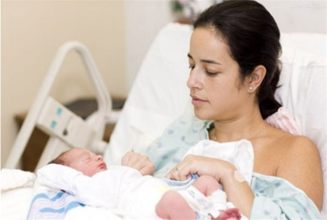 月子期间的产妇用什么护肤品较好,产后孕妇护理知识大全