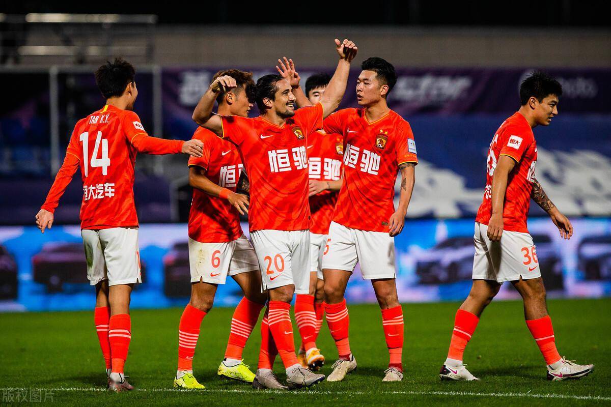 全华班恒大对国安集锦,全华班战胜中超球队