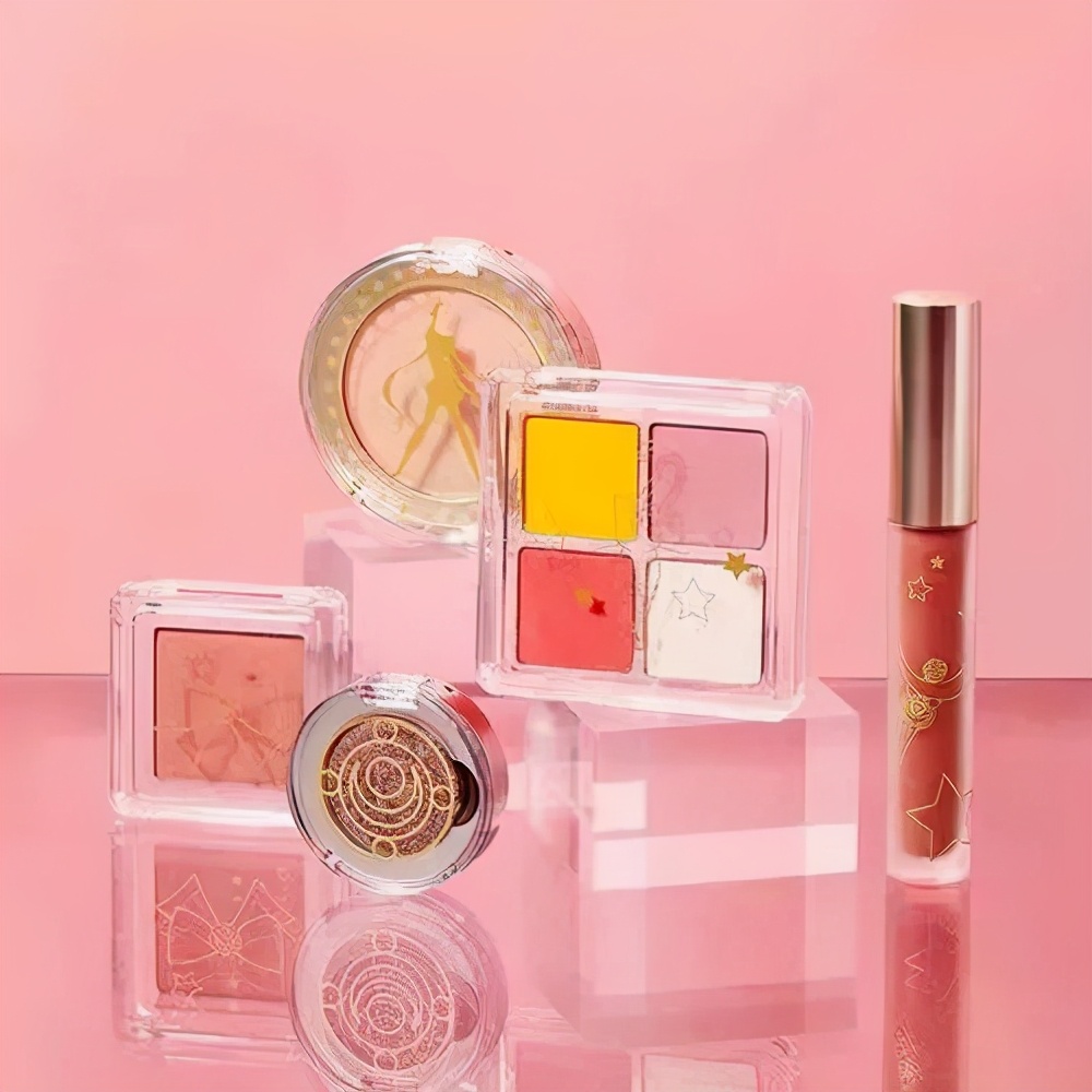 高端美少女战士t恤 (美少女战士时尚甜品)