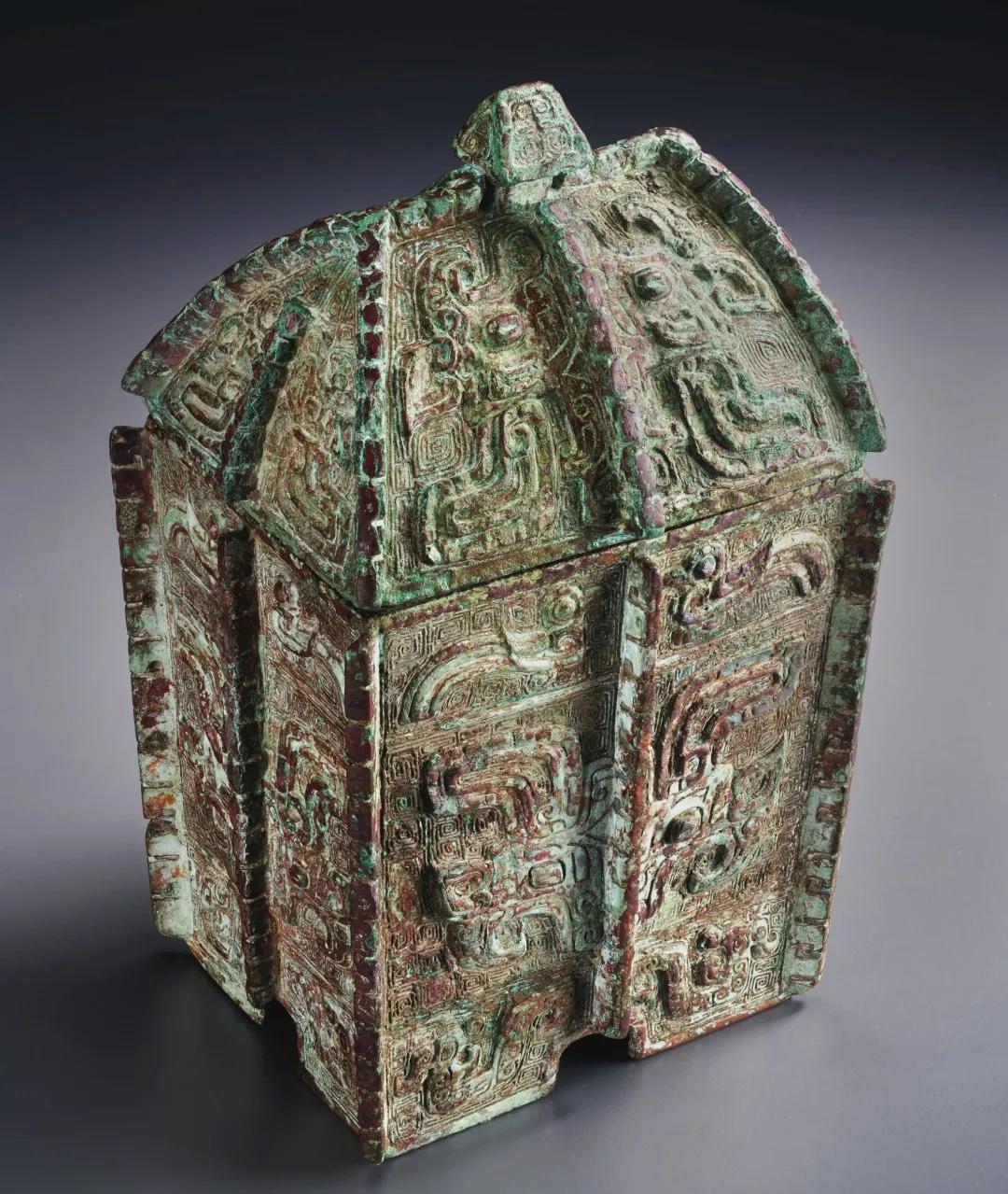 商晚期青铜器龙形觥图文,商代鸟兽纹觥