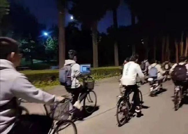 魔幻2020星座,魔幻版热词大全