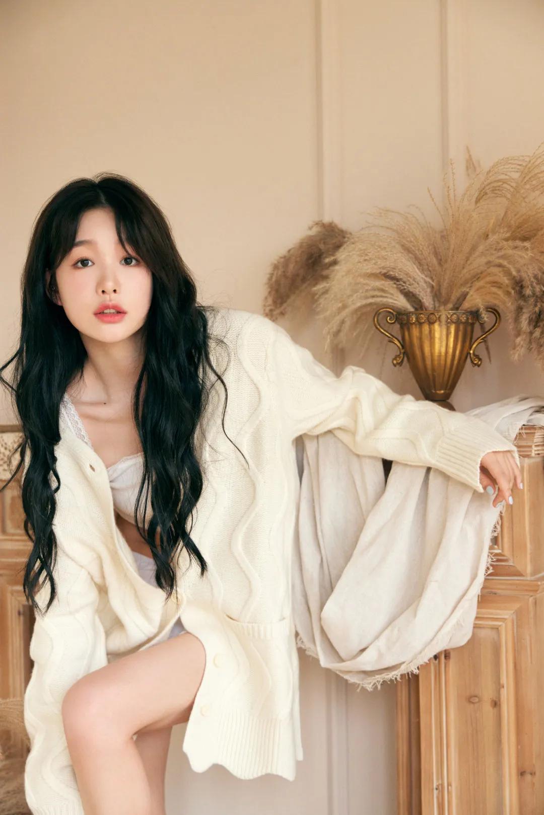 气质针织秋冬穿搭一整套,明星同款针织衫日常穿搭