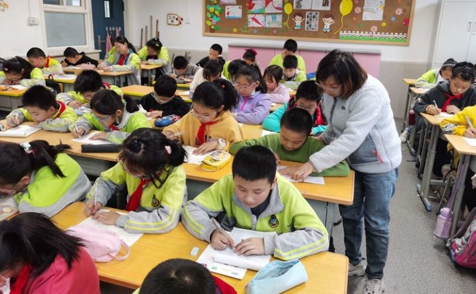 碑林区振兴路小学,西安市碑林区振兴路小学怎么样