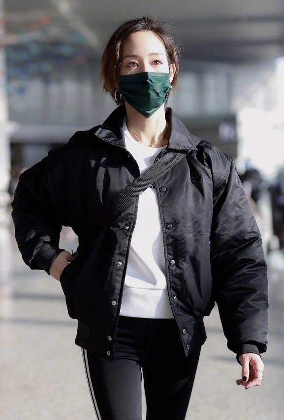 分享几套初春最时尚穿搭look,秋季穿衣不犯愁瞧瞧这几款穿搭