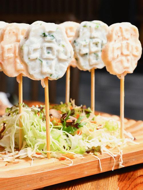 东城万达今天营业吗,万达排队店