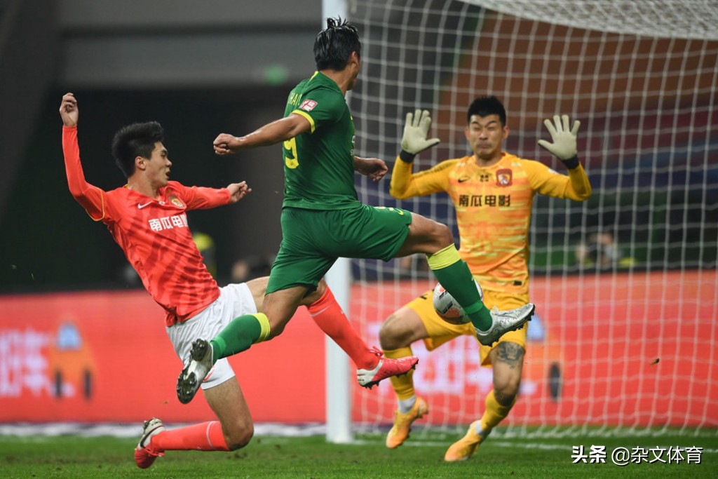 23岁足球天才,23岁成为职业足球运动员