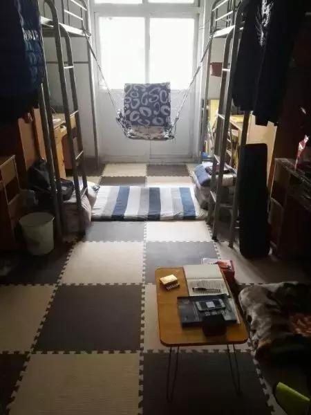 西安商贸科技技术学校宿舍,西安高新职业技术学院宿舍