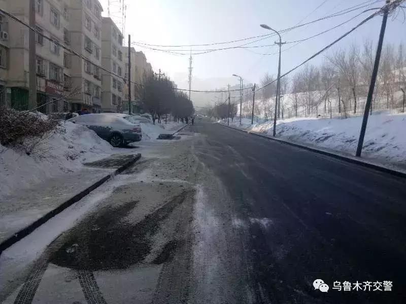 乌市违停罚款吗,乌市交警部门严查违停