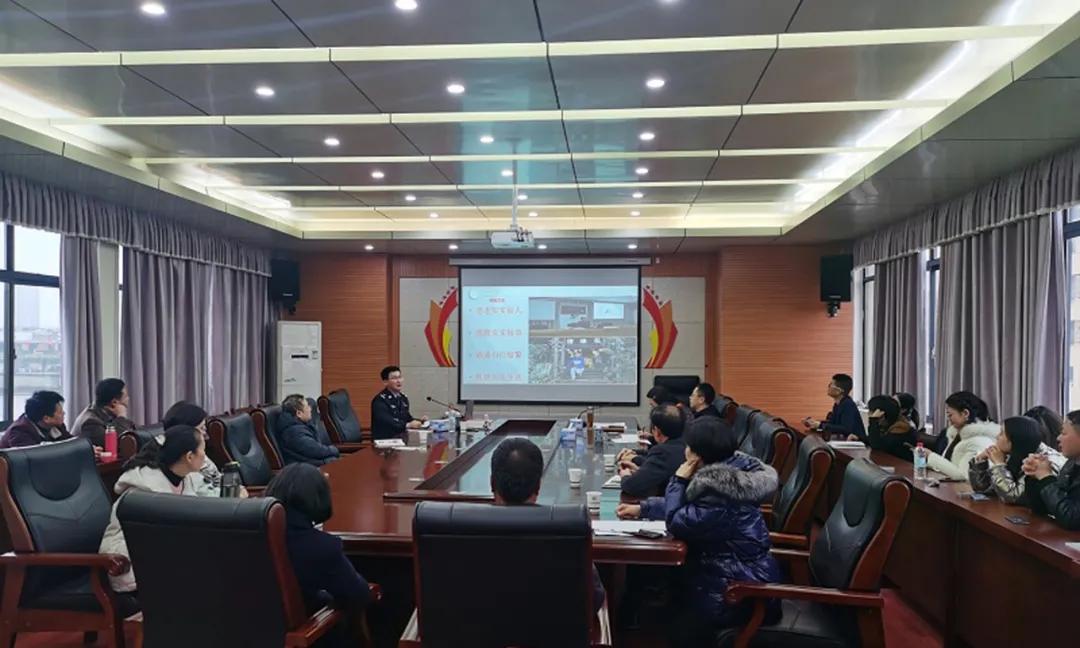 新余公安深入学习宣传贯彻落实习*平近**法治思想