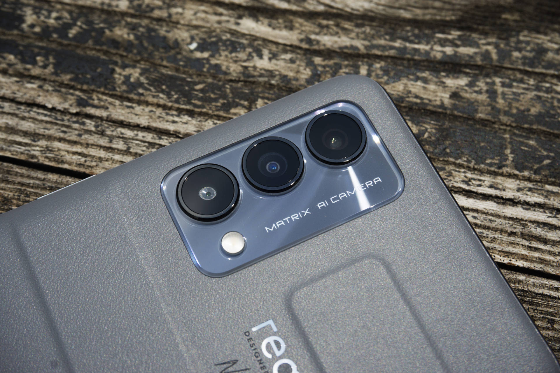 realme真我gt大师版探索版不开机,realme真我gt大师版2