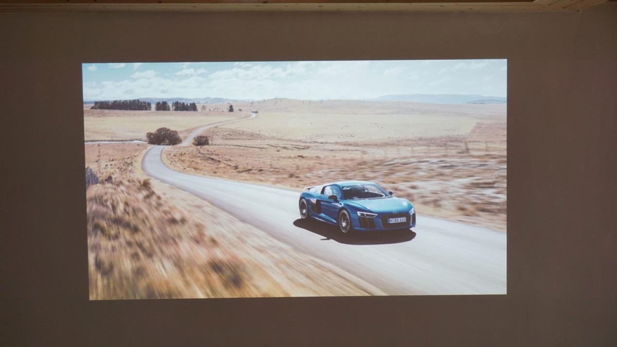 明基e520投影仪分辨率,明基智能投影仪e530深度体验