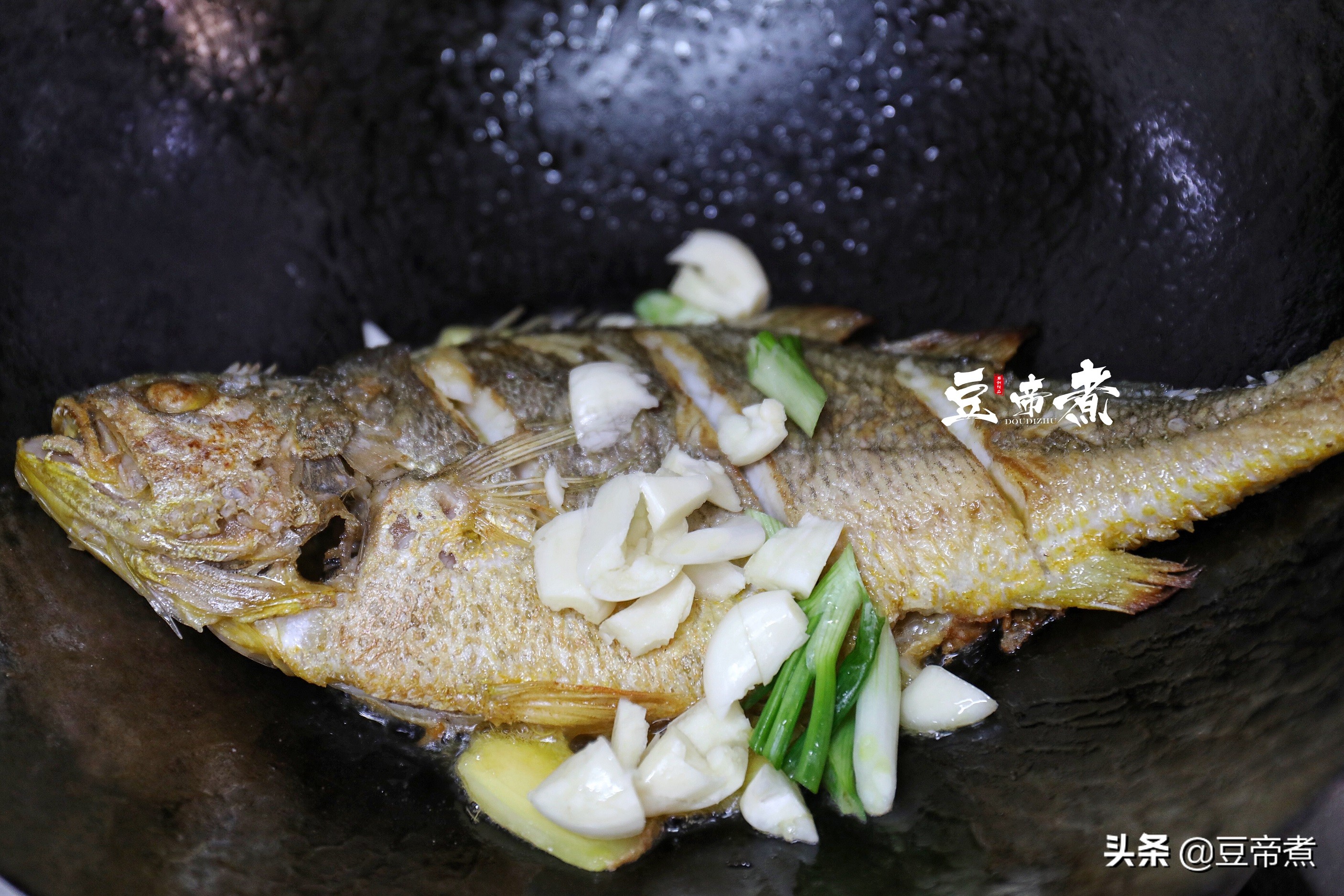 为什么南方人烧制的鱼好吃,南方烧鱼的家常做法