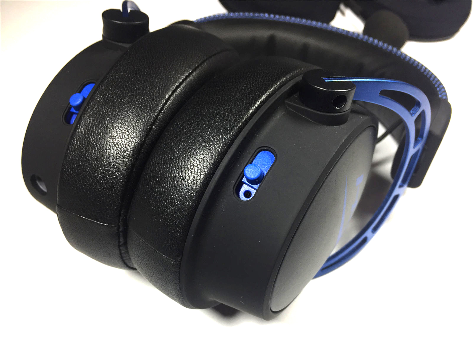 hyperx阿尔法无线版游戏耳机,开箱hyperxcloudalpha电竞耳机