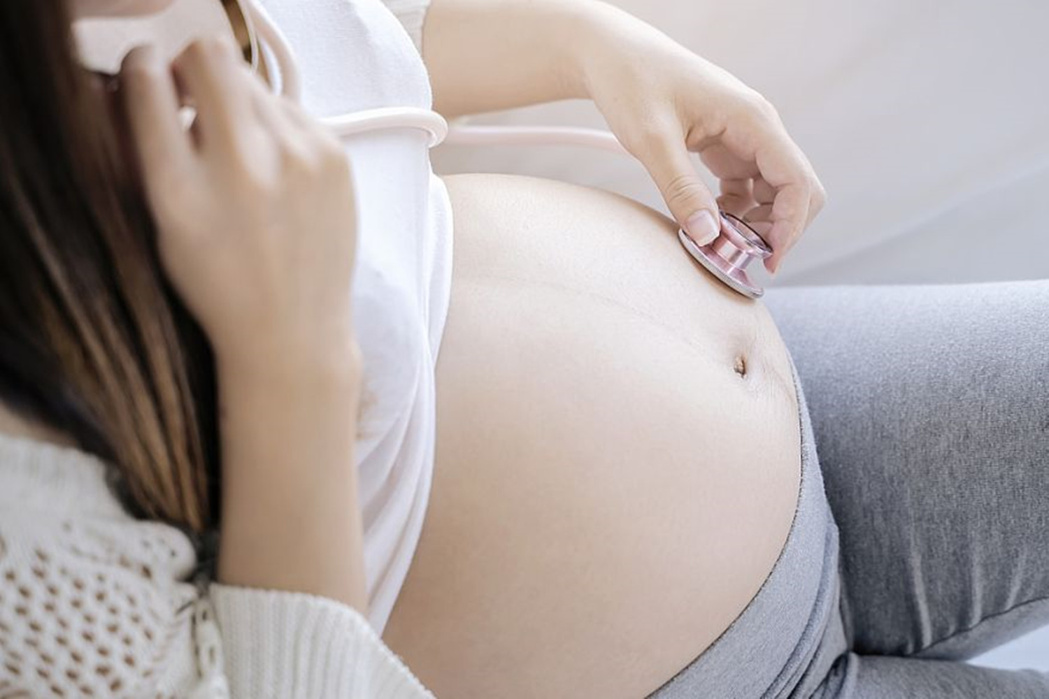 胎儿打嗝算一次胎动吗,胎动一跳一跳的是胎儿打嗝吗