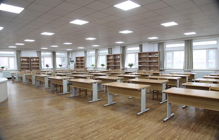 2020全景看高中丨大十二，教给我爱，教给我向上成长的勇气和力量