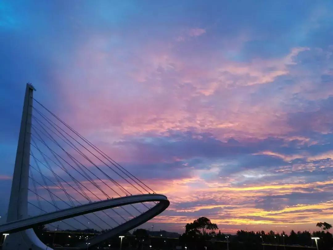 雨花台是雨花区吗,雨花台是中山陵吗