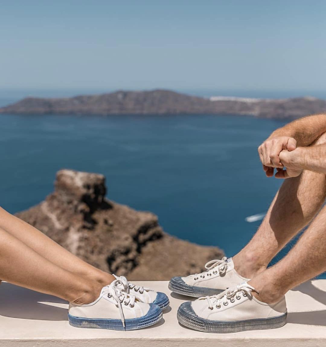 今年流行的帆布鞋宽头,今年流行的帆布鞋花纹