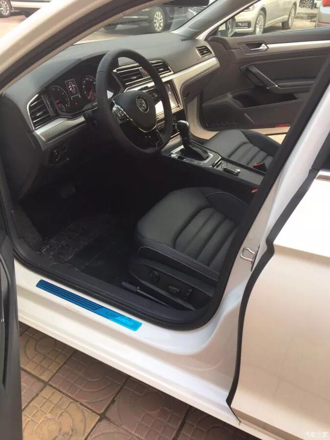 大众凌渡的空间表现,大众凌渡领克01评测视频