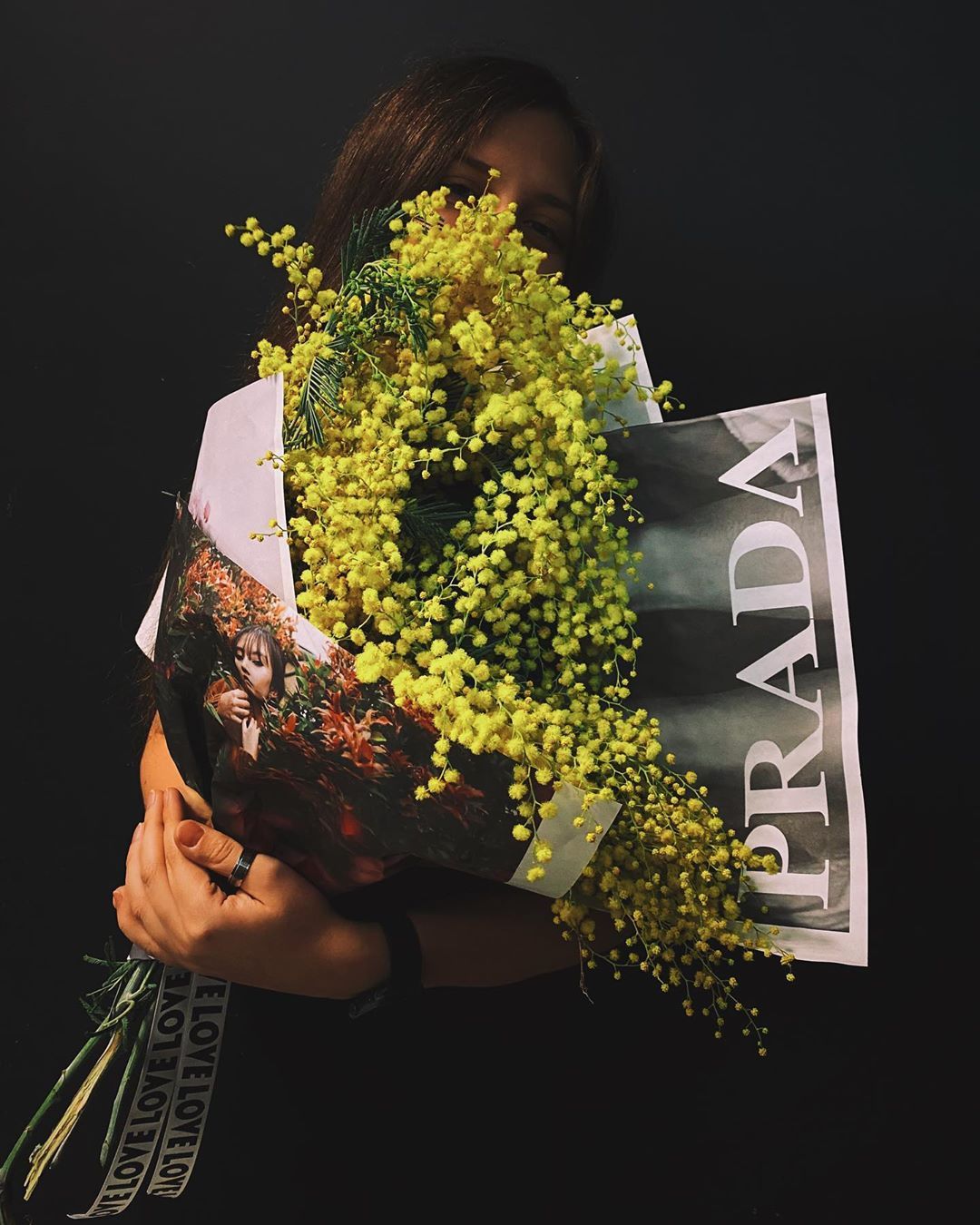 女王节，Prada鲜花让时尚破格融入日常