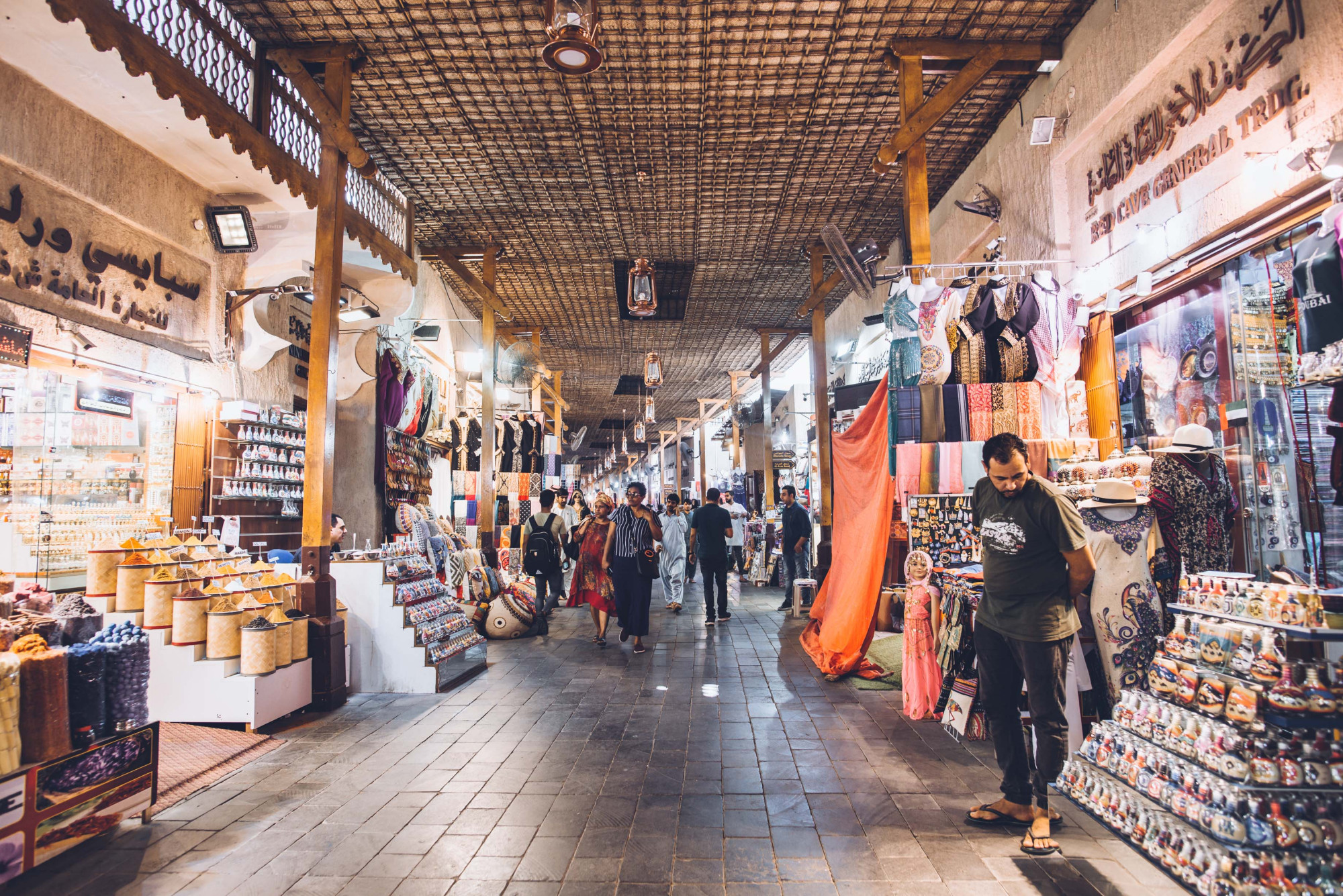 迪拜的神秘之处,迪拜必去的几个地方