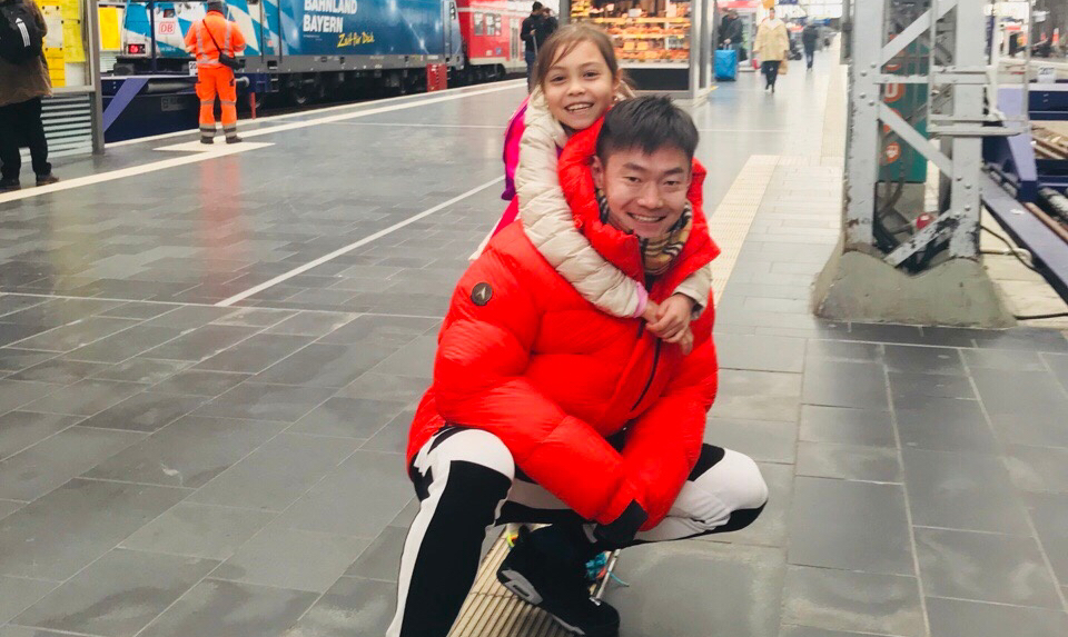 鐧剧背椋炰汉浜嬩欢,鐧剧背椋炰汉