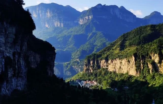 重庆南川金佛山自驾游图片,重庆金佛山自驾游最佳路线