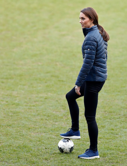 凯特王妃运动鞋,凯特琳潮鞋