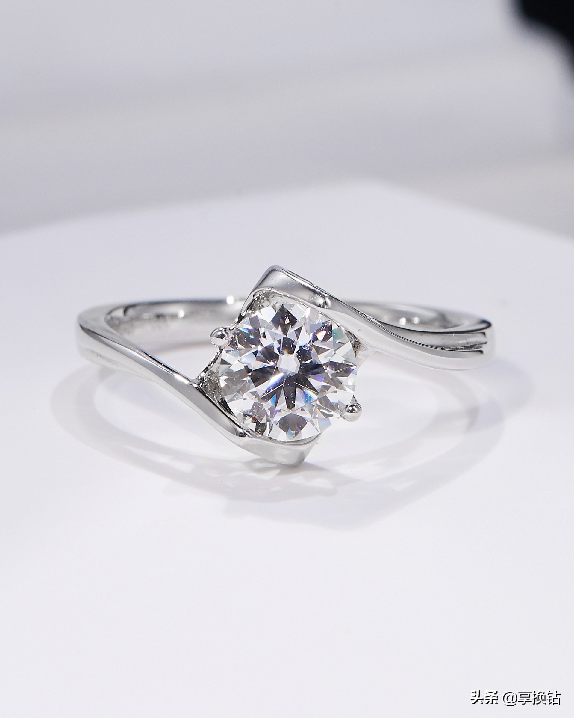 镶宝石银首饰发黑怎么清洗,s925银首饰发黑怎么清洗